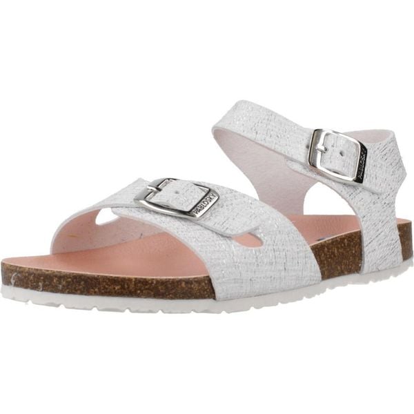 Sandały PABLOSKY 439903P Biały. Białe sandały PABLOSKY, bez wzorów, z materiału, bez obcasa, bez zapięcia. Za 168.99 zł.