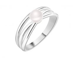Pierścionek srebrny z perłą. Szare pierścionki Apart, z perłą, srebrne. Za 199.00 zł.