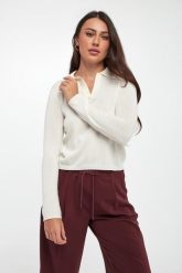 Sweter damski dziewicza wełna z kaszmirem Moxa. Swetry MM, xs, bez wzorów, z kaszmiru, bez ramiączek. Za 849.00 zł.