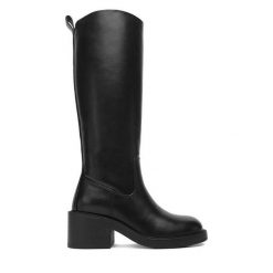 Kozaki JENNY. Czarne kozaki Jenny, bez obcasa, na słupku, bez zapięcia. Za 229.99 zł.