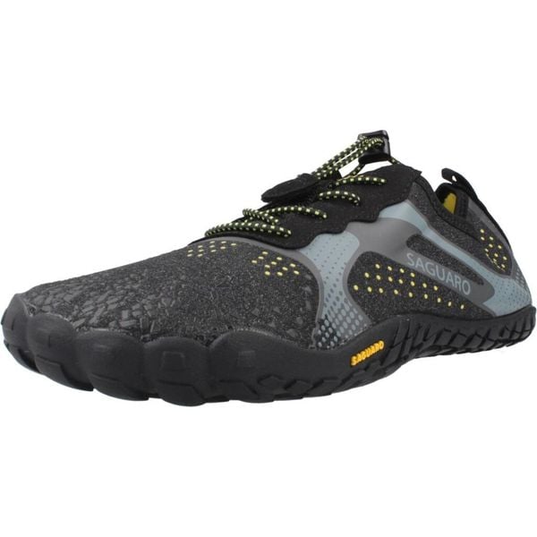 Buty SAGUARO FAST I Czarny. Czarne trekkingi SAGUARO, z materiału, trekkingowe. Za 186.99 zł.