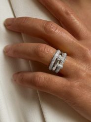 DI GIORGIO Srebrny pierścionek z cyrkoniami rozmiar: 50. Szare pierścionki DI GIORGIO, z cyrkonią, srebrne. Za 251.45 zł.