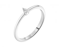 Pierścionek srebrny z diamentem laboratoryjnym - 0,052 ct. Szare pierścionki Apart, z diamentem, srebrne. Za 459.00 zł.