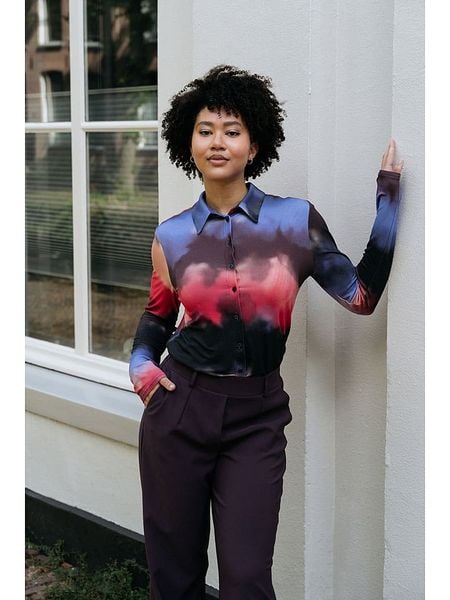 &Co Woman Bluzka "Lotte" ze wzorem rozmiar: M. Czarne bluzki &Co Woman, m, bez wzorów, bez kołnierzyka, bez ramiączek. Za 171.95 zł.