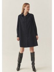 TATUUM Sukienka w kolorze granatowym rozmiar: 38. Niebieskie sukienki Tatuum, bez wzorów, z bawełny, bez kołnierzyka, bez ramiączek, midi. Za 213.69 zł.