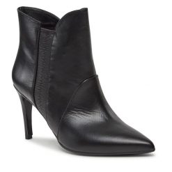 Botki Baldowski. Czarne botki Baldowski, bez wzorów, bez obcasa, na szpilce, bez zapięcia. Za 799.99 zł.