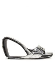 United Nude Klapki Mobius Hi 10001902188 Srebrny. Szare klapki United Nude, bez wzorów, ze skóry, bez obcasa. Za 969.99 zł.