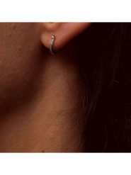 DIA DIAMONDS Srebrne kolczyki z diamentami rozmiar: onesize. Szare kolczyki DIA DIAMONDS, z diamentem, srebrne. Za 267.92 zł.