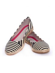 Goby Espadryle w kolorze czarno-kremowym rozmiar: 40. Brązowe espadryle Goby, bez wzorów, bez obcasa, bez zapięcia. Za 219.08 zł.