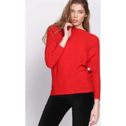 Czerwona Bluzka Boastful. Czerwone bluzki Born2be, l, bez wzorów, bez kołnierzyka, bez ramiączek. Za 39.99 zł.