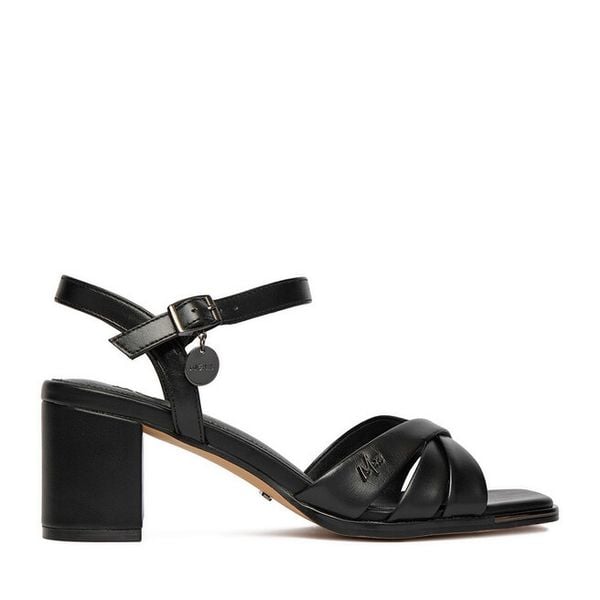 Sandały MEXX. Czarne sandały Mexx, bez wzorów, bez obcasa, na słupku, bez zapięcia. Za 329.99 zł.