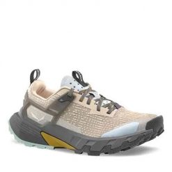 Buty trekkingowe damskie Salewa Pedroc 2. Brązowe trekkingi Salewa, z materiału, trekkingowe. Za 532.50 zł.