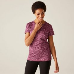 Koszulka sportowa damska Fingal Edition szybkoschnąca. Niebieskie koszulki sportowe Regatta, bez wzorów, bez ramiączek, trekkingowe. W wyprzedaży za 65.15 zł.