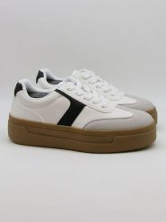 Bellucci Sneakersy w kolorze biało-szarym rozmiar: 38. Białe trampki Bellucci, bez wzorów, bez zapięcia. Za 114.17 zł.