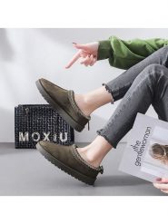 C'M Botki w kolorze khaki rozmiar: 40. Brązowe botki C'M, bez wzorów, bez obcasa, bez zapięcia. Za 117.99 zł.