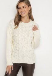 Jasnobeżowy Sweter z Wełną Ściągaczem i Tłoczeniem Riavonnae. Brązowe swetry Born2be, bez wzorów, z jeansu, bez ramiączek. Za 59.99 zł.