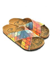 Calceo Klapki ze wzorem rozmiar: 42. Klapki Calceo, bez wzorów, z materiału, z otwartym noskiem, bez obcasa. Za 126.99 zł.