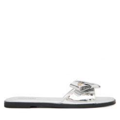 Klapki LOVE MOSCHINO. Szare klapki Love Moschino, bez wzorów, bez obcasa. Za 809.99 zł.