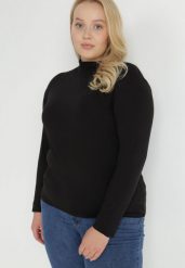 Czarny Golf Niinisto. Czarne golfy Born2be, plus size, bez wzorów, z dzianiny, bez ramiączek. Za 29.99 zł.