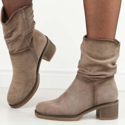 Beżowe botki damskie na obcasie Potocki 51303. Brązowe botki POTOCKI, na jesień, bez wzorów, z materiału, z okrągłym noskiem, bez obcasa, na obcasie, bez zapięcia. Za 219.00 zł.
