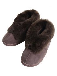 Kaiser Naturfellprodukte H&L Kapcie wełniane "Anna" w kolorze brązowym rozmiar: 38. Brązowe obuwie domowe Kaiser Naturfellprodukte H&L, bez wzorów, z wełny, bez zapięcia. Za 122.38 zł.
