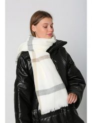 Lucky Bees Szal w kolorze białym - 180 x 70 cm rozmiar: onesize. Białe szaliki Lucky Bees, bez wzorów, z materiału. Za 65.54 zł.