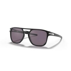 Okulary przeciwsłoneczne Oakley Latch™ Beta Prizm. Czarne okulary przeciwsłoneczne Oakley, bez wzorów, sportowe. Za 1,021.50 zł.