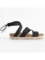 BAYTON Sandały "Braltar" w kolorze czarnym rozmiar: 38. Czarne sandały Bayton, bez wzorów, klasyczne, z otwartym noskiem, bez obcasa, bez zapięcia. Za 127.95 zł.