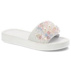 Białe Klapki Karino Wygodne Skórzane Buty. Białe klapki Karino, bez wzorów, ze skóry, bez obcasa. Za 245.00 zł.