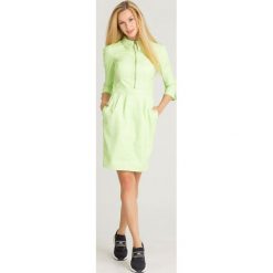 SUKIENKA SPECIAL ELISABETTA FRANCHI. Żółte sukienki Elisabetta Franchi, na imprezę, bez wzorów, ze skóry ekologicznej, bez kołnierzyka, bez ramiączek, mini, dopasowane. Za 1,659.00 zł.