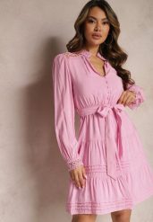 Różowa Rozkloszowana Sukienka z Koronkowymi Wstawkami i Wiązaniem w Talii Padria. Czerwone sukienki Renee, na co dzień, l, bez wzorów, z koronki, eleganckie, bez kołnierzyka, bez ramiączek, mini, kopertowe. Za 129.99 zł.
