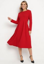 Czerwona Elegancka Sukienka Rozkloszowana Temarielis. Czerwone sukienki Born2be, l, bez wzorów, eleganckie, bez kołnierzyka, bez ramiączek, midi, oversize. Za 119.99 zł.