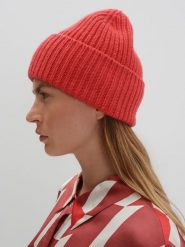 Someday Czapka w kolorze koralowym rozmiar: onesize. Czerwone czapki someday., bez wzorów, z materiału. Za 79.21 zł.
