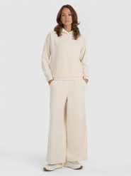 4F Spodnie oversize z szerokimi nogawkami damskie - białe S. Białe spodnie dresowe 4f, s, bez wzorów, z dresówki. Za 159.99 zł.