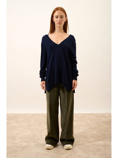 Just Cashmere Kaszmirowy sweter "Opal" w kolorze czarnym rozmiar: M. Niebieskie swetry Just Cashmere, m, bez wzorów, z kaszmiru, bez ramiączek. Za 347.99 zł.