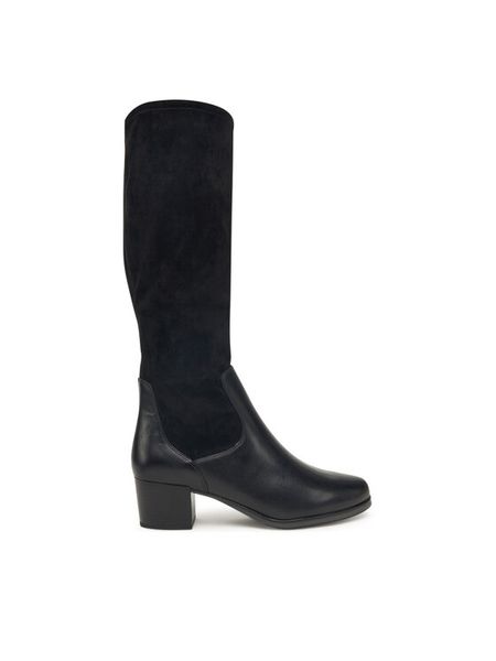 Caprice Kozaki 9-25531-45 Czarny. Czarne kozaki Caprice, ze skóry, bez obcasa, na słupku, bez zapięcia. Za 489.99 zł.