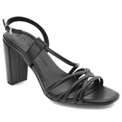 Czarne Sandały Marco Tozzi Eleganckie Obuwie Damskie. Czarne sandały Marco Tozzi, bez wzorów, eleganckie, bez obcasa, na obcasie, bez zapięcia. Za 219.00 zł.