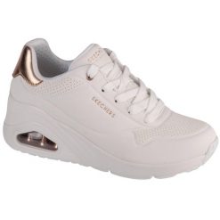 Buty sportowe Sneakersy damskie, Uno Wedge - Hi Steps. Białe obuwie sportowe Skechers, z materiału, bez zapięcia, trekkingowe, Skechers Sport. Za 431.00 zł.