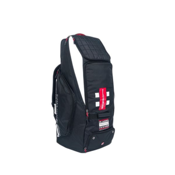 Plecak Gray-Nicolls Classic Prestige. Czarne plecaki GRAY-NICOLLS, bez wzorów. Za 550.00 zł.