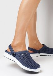 Granatowo-Białe Klapki Iphiope. Niebieskie klapki Born2be, bez wzorów, z jeansu, bez obcasa. Za 29.99 zł.