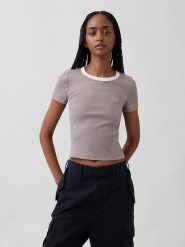 GAP Koszulka w kolorze szaroróżowym rozmiar: XL. Różowe bluzki GAP, xl, bez wzorów, bez kołnierzyka, bez ramiączek. Za 66.47 zł.