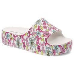 Różowe Stylowe Klapki Laura Vita Modne Buty Damskie. Czerwone klapki Laura Vita, bez wzorów, bez obcasa. Za 139.00 zł.