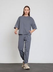 BGN Koszulka w kolorze szarym rozmiar: 36. Szare bluzki BGN, bez wzorów, z bawełny, bez kołnierzyka, bez ramiączek. Za 65.99 zł.