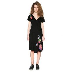 Desigual Kobiety Ubierają Kamizelka Asha 18Swvkc4 2000 (Rozmiar S). Spódnice Desigual. W wyprzedaży za 177.00 zł.