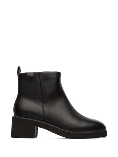 Camper Skórzane botki w kolorze czarnym rozmiar: 37. Czarne botki Camper, bez wzorów, ze skóry, bez obcasa, bez zapięcia. Za 157.35 zł.