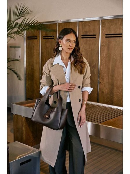 Lucky Bees Torebka w kolorze brązowym - 32 x 21 x 12 cm rozmiar: onesize. Brązowe torby na ramię Lucky Bees, bez wzorów, z materiału, na ramię, bez dodatków. Za 100.04 zł.