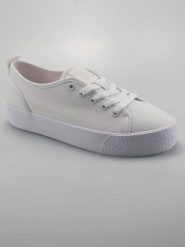 S.Oliver Sneakersy w kolorze białym rozmiar: 40. Białe trampki S.Oliver, bez wzorów, bez zapięcia. Za 153.34 zł.