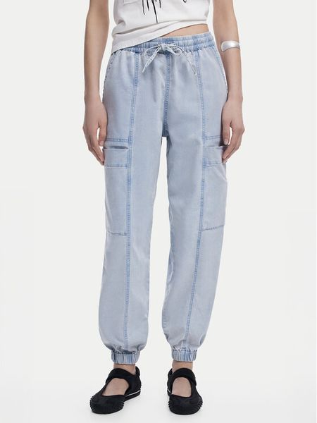 Desigual Jeansy Georgia 25SWDD42 Niebieski Loose Fit. Niebieskie jeansy Desigual, xs, bez wzorów. Za 229.99 zł.