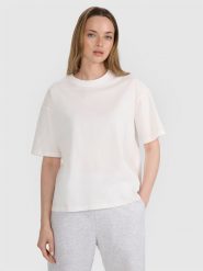 4F T-shirt oversize gładki damski - biały XS. Białe t-shirty 4f, xl, bez wzorów, z bawełny, bez kołnierzyka, bez ramiączek. W wyprzedaży za 39.99 zł.