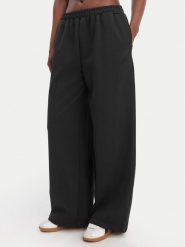 Reebok Spodnie dresowe Reebok x Ewa Chodakowska Hanna RK25624CCW Czarny Wide Leg. Czarne spodnie dresowe Reebok, xs, bez wzorów, z bawełny. Za 269.99 zł.